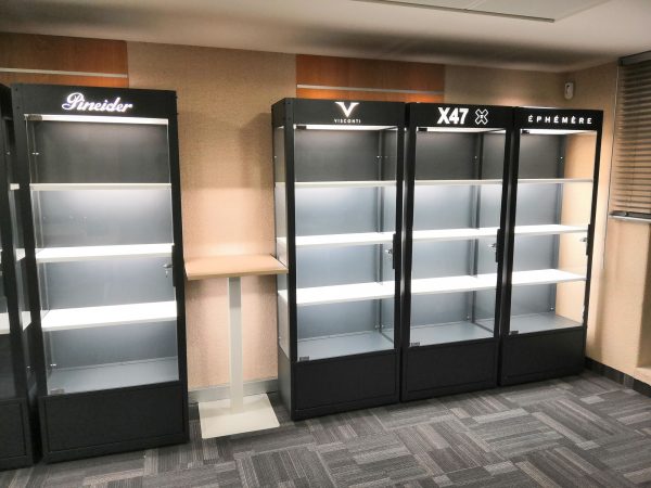 vitrine-metal-verre-gris-sur-mesure-france-tolerie-remond-dijon-8